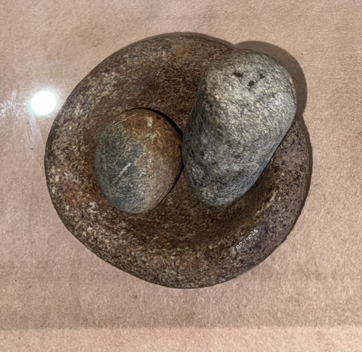 Pilão feito de pedra